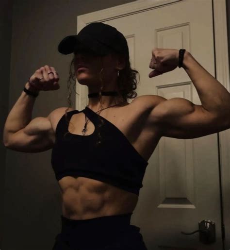 Muscle Mommy Meaning, Workout, and More .